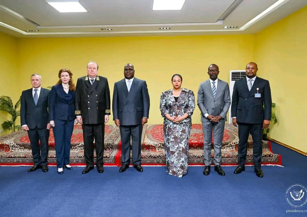 Présidence – Diplomatie : Deux ambassadeurs résidents, extraordinaires et plénipotentiaires accrédités en RDC ont remis les lettres de créance au Président Félix Tshisekedi.