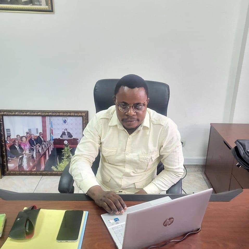 Sud-Kivu : Emmany Kapinga salue la bravoure du Pasteur Bujiriri face aux Dirigeants du M23
