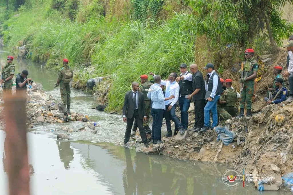 John Banza Lunda va-t-en guerre contre les constructions anarchiques pour stopper les inondations