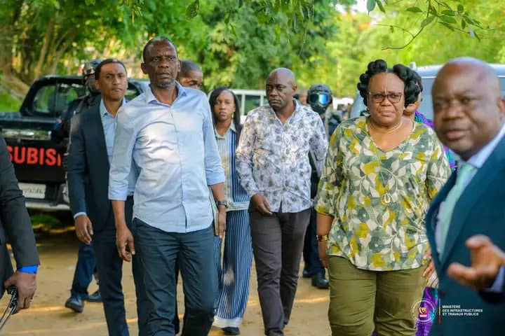 Université de Kinshasa : Le Gouvernement lance un chantier d’urgence pour sauver le plateau des professeurs