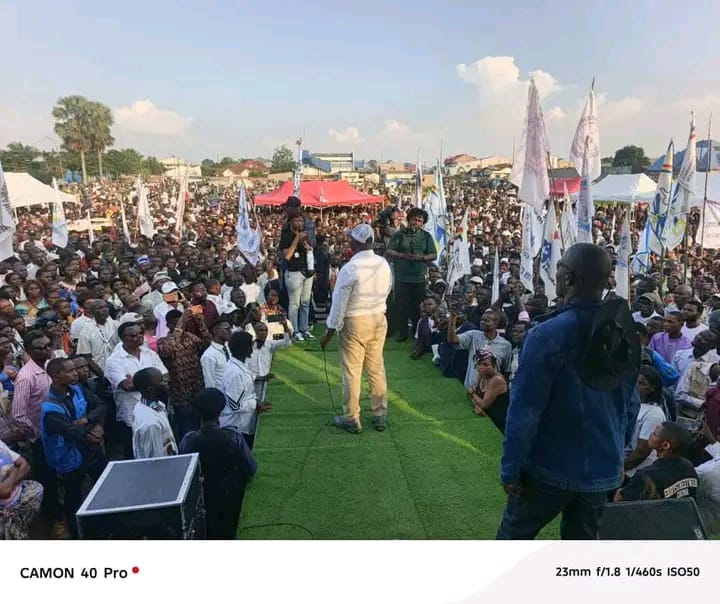 À l’instar de Jean-Baptiste, Taupin Kabongo Mukengeshayi balise le chemin à Kananga, avant l’arrivée de Fatshi